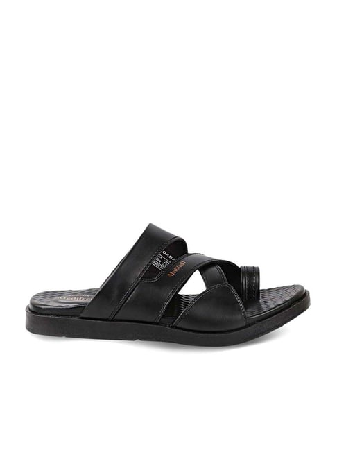 Toe loop sandals discount next