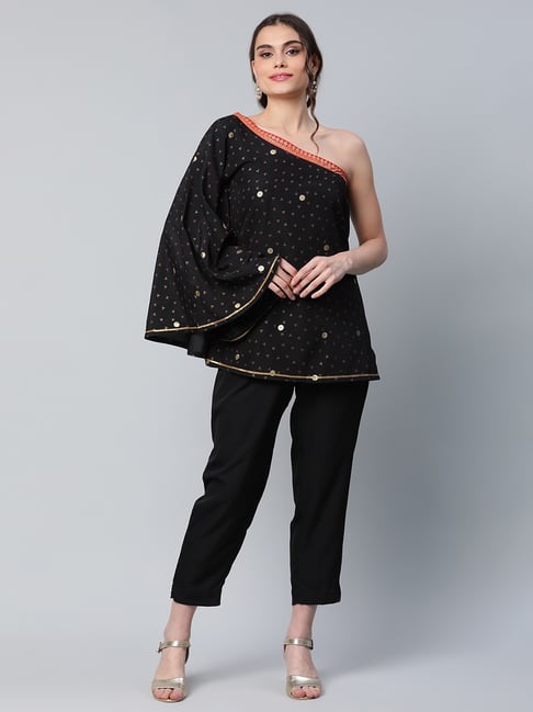 Ahalyaa Black Printed Top Pant Set Price in India