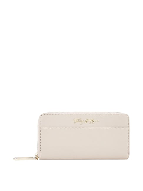 Tommy Hilfiger Banff Dusky Pink Solid Zip Around Wallet for Women