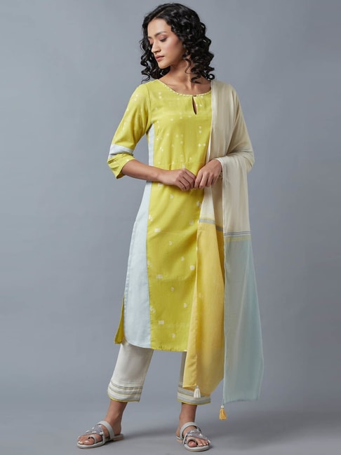 W Yellow & White Cotton Embroidered Kurta Pant Set With Dupatta Price in India