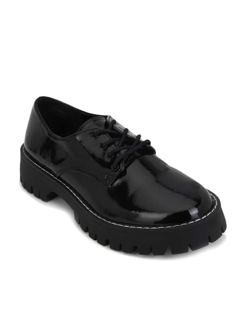 Forever 21 Women s Black Derby Shoes