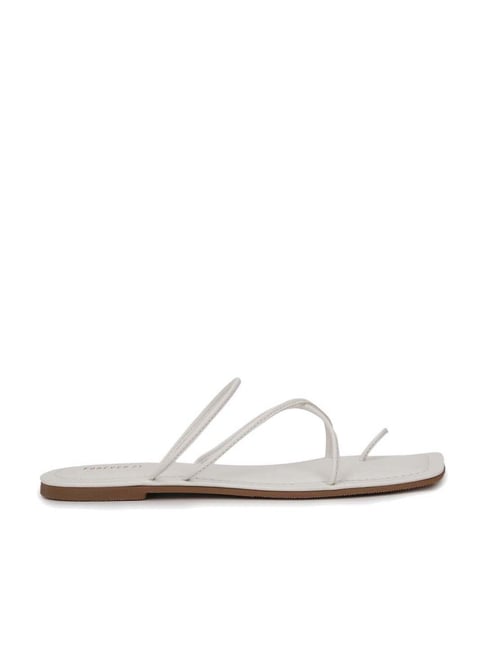 Forever 21 Women's Off White Toe Ring Sandals