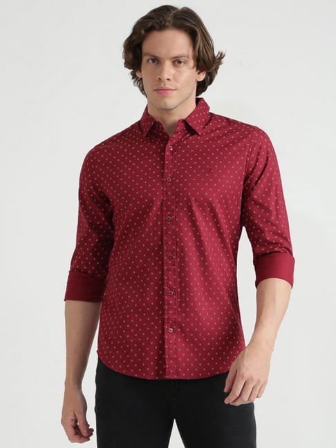 United Colors Of Benetton Maroon Cotton Slim Fit Printed Shirt