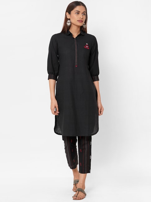 Kami Kubi Black Embroidered Kurta Pant Set Price in India