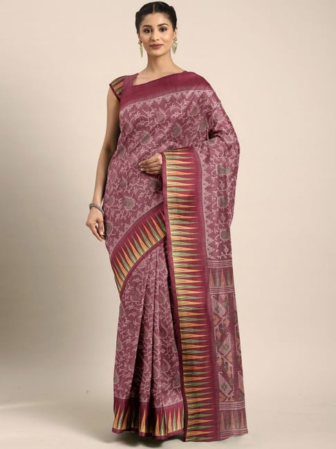 Vivaha presents a Vision in Pink: The Goddess Kanchipuram Saree adorned  with a captivating floral fiesta on jacquard silk and enhanced by... |  Instagram