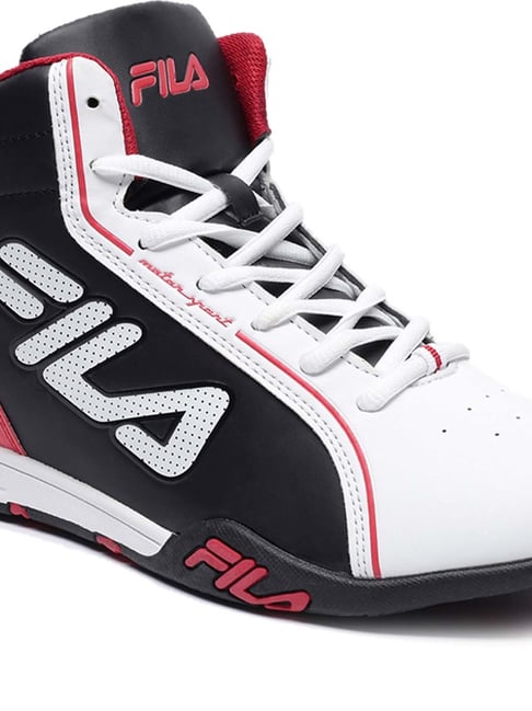 Buy Fila Men s ISONZO PLUS White Casual Sneakers for Men at Best Price Tata CLiQ