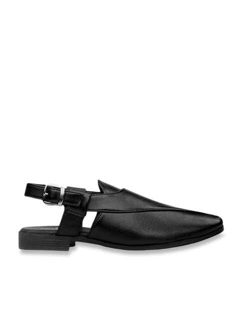 Buy Bacca Bucci Men Black Fisherman Sandals - Sandals for Men 7761079 |  Myntra