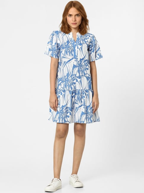 Vero Moda Blue & White Printed Dress