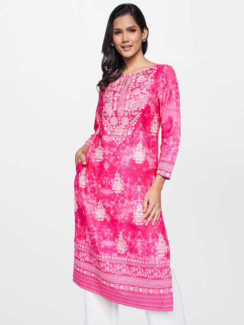 ITSE Pink Embroidered Kurta Price in India