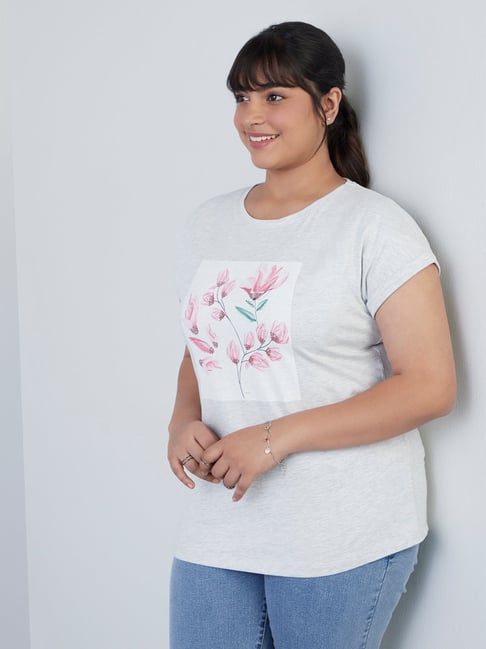 Buy Women's Curve Crew Neck Tshirts Online