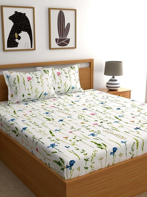 Home Ecstasy Multicolor Cotton 140 TC King Bedsheet with 2 Pillow Covers