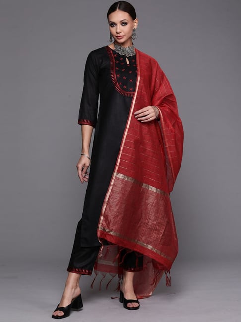 Indo Era Black & Red Embroidered Kurta Pant Set With Dupatta Price in India