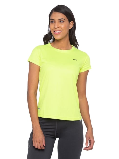 Nike Women's T-Shirt - Yellow - S