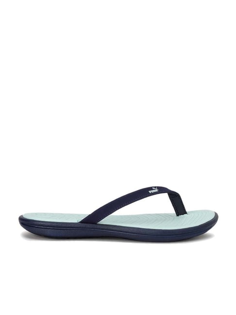 Navy flip best sale flops ladies