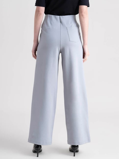 Stradivarius wide leg relaxed dad pant in gray | ASOS