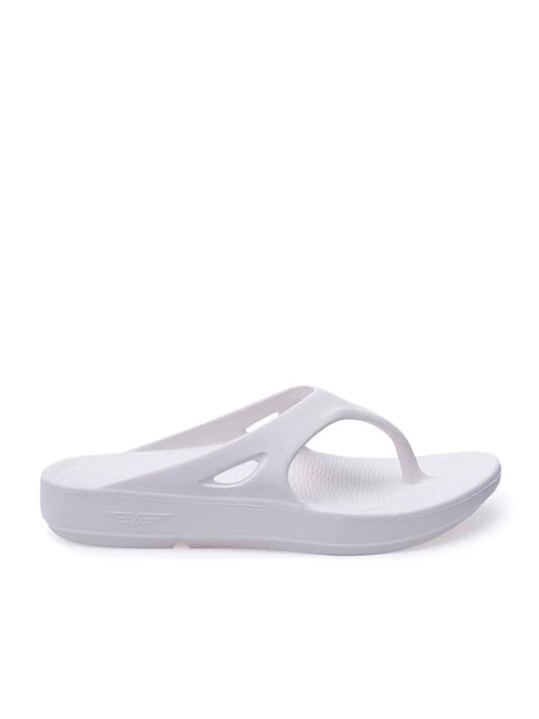 Red Tape Men s White Flip Flops