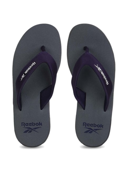 Buy Reebok Men s REEBOK CAPE FLIP Navy Flip Flops for Men at Best Price Tata CLiQ