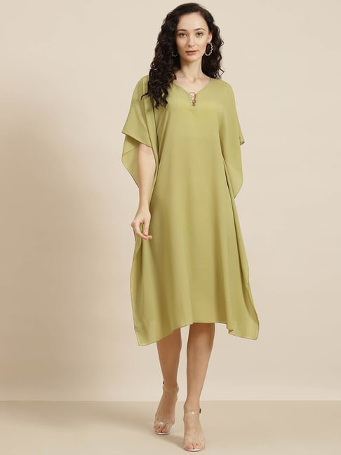 Qurvii Green Midi Shift Dress Price in India