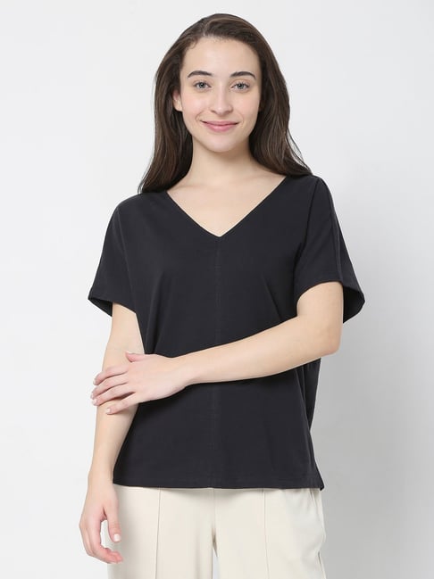 Vero Moda Black Regular Fit Top Price in India