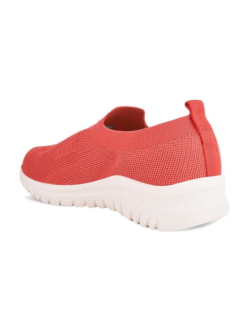 Campus Women's Coral Running Shoes