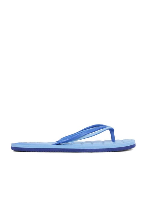 Carlton London Women's Blue Flip Flops