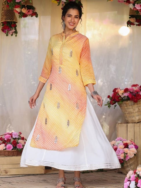 SCAKHI Yellow Embroidered Straight Kurta Price in India