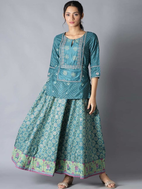Stylish Long Kurti with Skirt Design-vinhomehanoi.com.vn