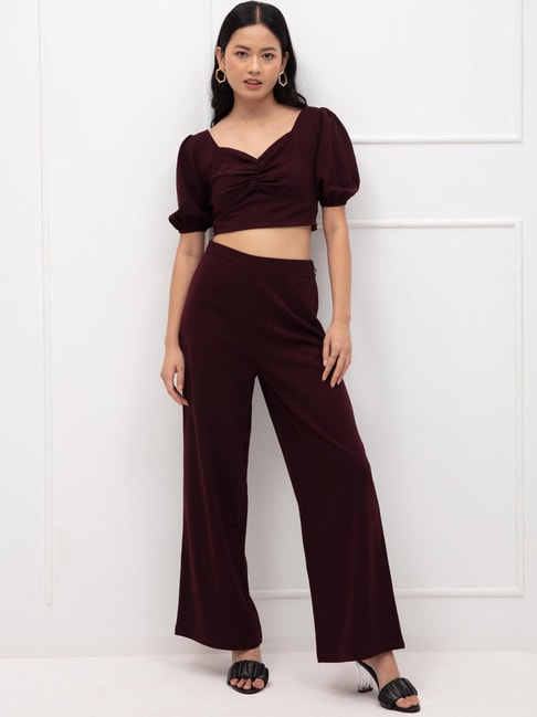 Red crop top and pants with black cape by Desi Doree | The Secret Label-atpcosmetics.com.vn