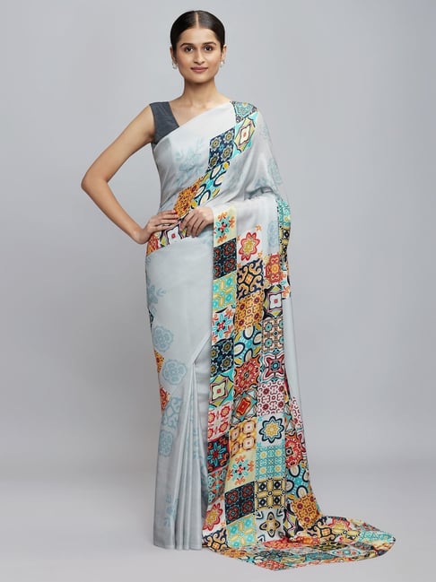 navyasa by liva Grey Printed Saree With Unstitched Blouse Price in India