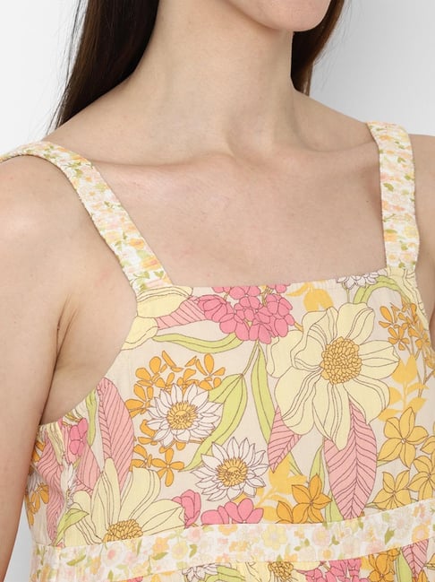 Buy American Eagle Outfitters Yellow Floral Print Dress for Women Online @ Tata CLiQ Buy American Eagle Outfitters Yellow Floral Print Dress for Women Online @ Tata CLiQ
