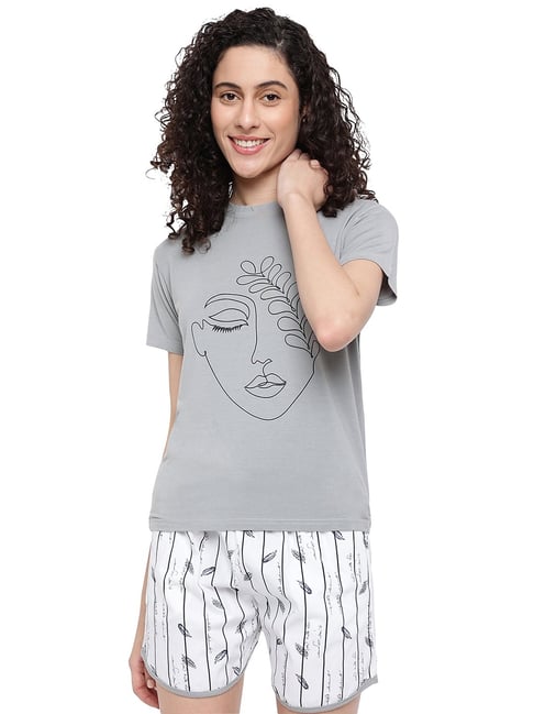 La Intimo Grey Printed T-Shirt With Shorts