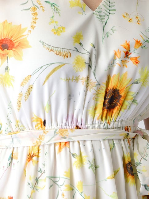 s❣️ sunflower dress pearl white S 61LkPEqt69L._UY350_.jpg