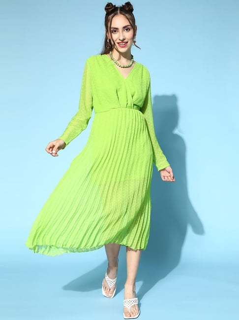 Melon by Pluss Lime Green Self Pattern A-Line Dress Price in India