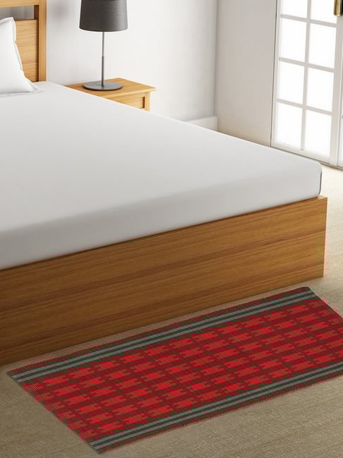 Klotthe Geometric Red 300 TC Cotton Bath Mat