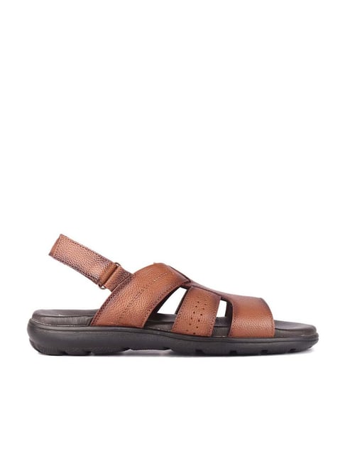 Red chief sandals on sale online