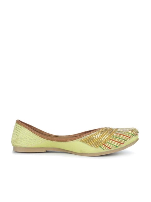 The Desi Dulhan Women's Lime Green Ethnic Juttis Price in India