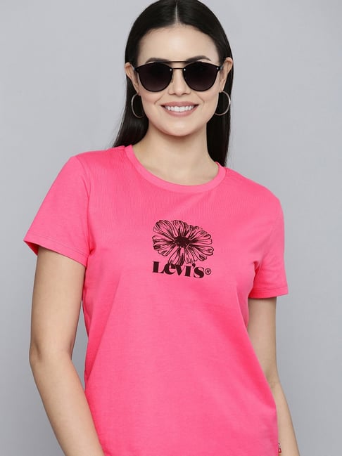 Levi's Pink Printed Crew T-Shirt Price in India