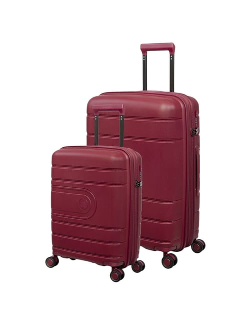 Medium size hard store case suitcase