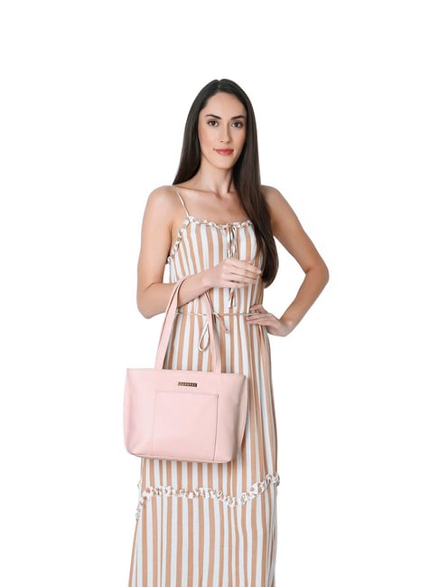 Caprese pink discount solid shoulder bag