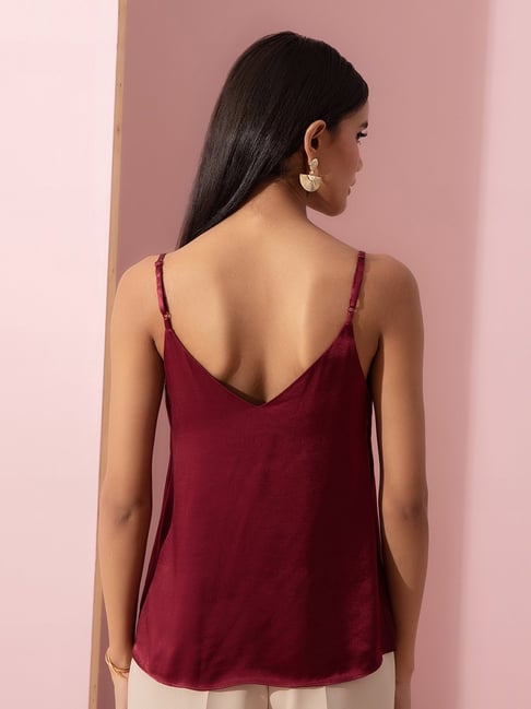 Maroon spaghetti 2024 strap top