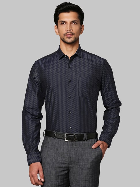 Park Avenue Navy Slim Fit Cotton Shirt