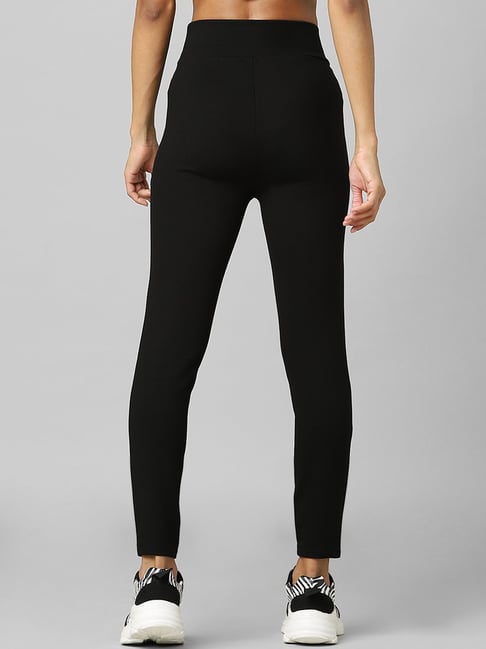 Your Go To Legging 2.0 (Black) – Born Primitive