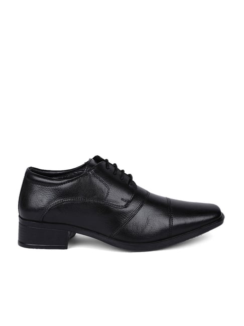 Hush Puppies by Bata Men's Black Derby Shoes