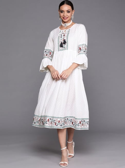 GM SARA Anarkali Cotton Chikankari Summer Kurti for Women Traditional Style  Lucknowi Dress White Kurta and Dupatta Set-Large : Amazon.in: Fashion