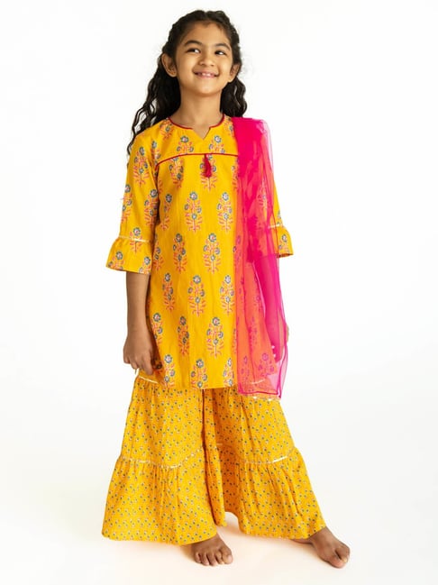 Campana Kids Yellow & Pink Boota Block Print Kurti, Sharara & Dupatta-picture-32
