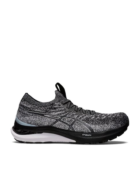 Asics gel kayano deals black and white