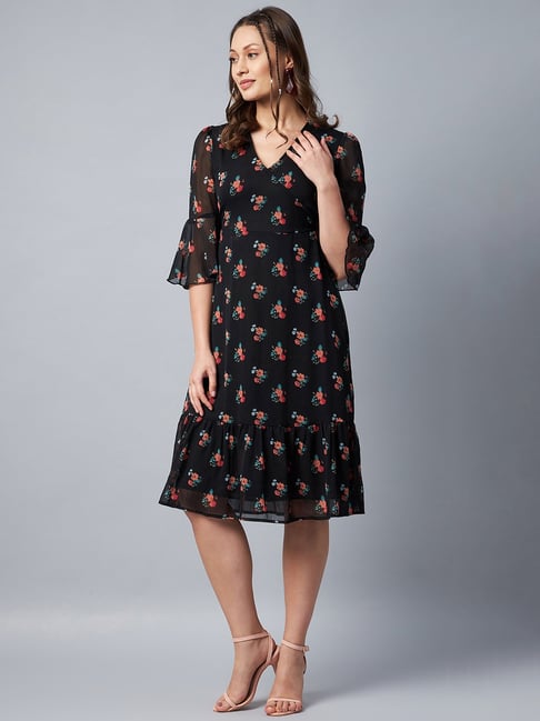 StyleStone Black Floral Print Midi A Line Dress Price in India