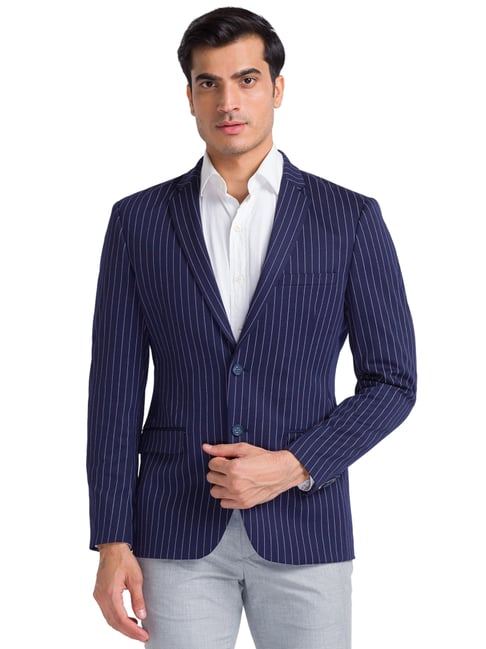 Buy Navy blue Jackets & Coats for Men by Campus Sutra Online | Ajio.com