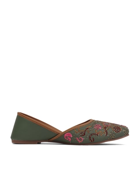 Iconics Women's Green Ethnic Juttis Price in India