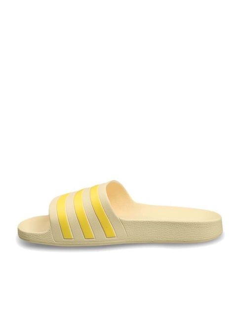 adidas Originals adiFOM adilette Beige GZ2632| Buy Online at FOOTDISTRICT